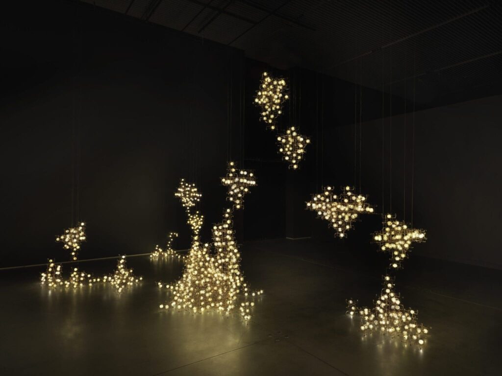 스튜디오 드리프트, “Fragile Future”, 2007