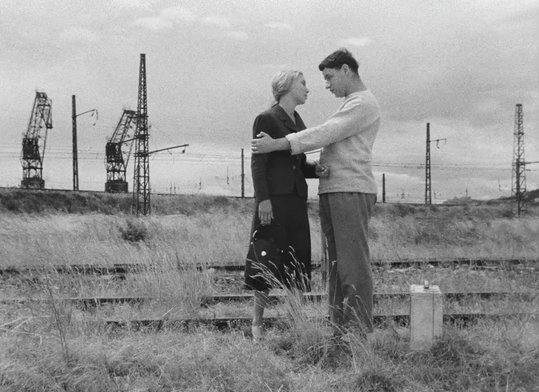 《라 푸앵트 쿠르트로의 여행》 스틸컷