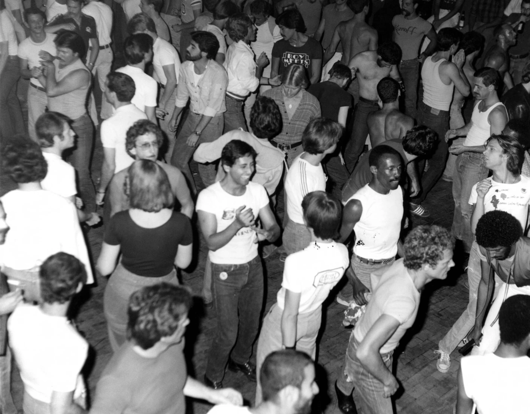 스트릿댄스의 기원, 배틀 이전의 파티문화와 서클에서 시작된 스트릿댄스 커뮤니티